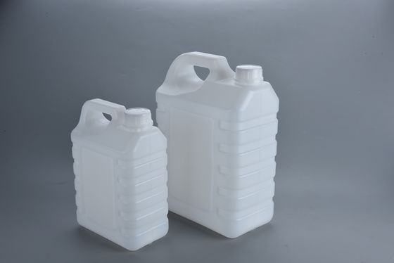 2.5L Putih HDPE Plastik Jerry Can dengan Kepala ketat dan tutup sekrup untuk kustomisasi