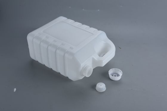 6L Disesuaikan Plastik Jerry Can Spot Order atau Proses Pilihan Tersedia